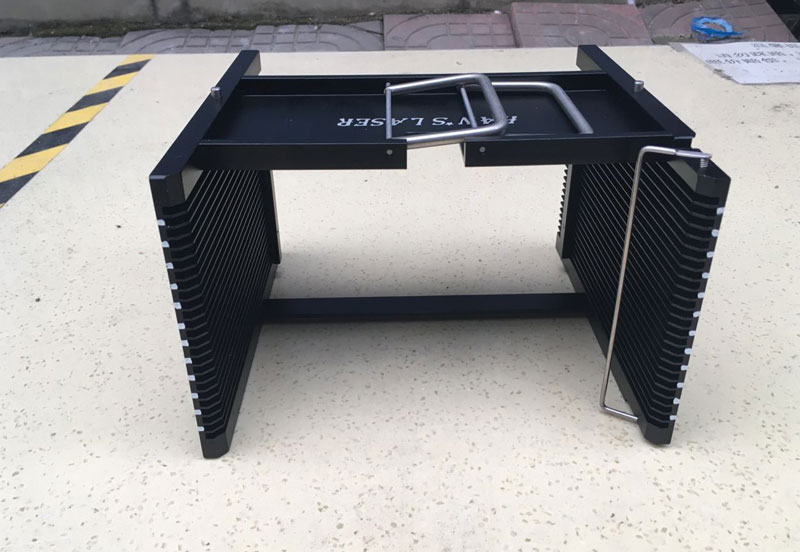 晶圓周轉(zhuǎn)載具廠家正面圖.jpg